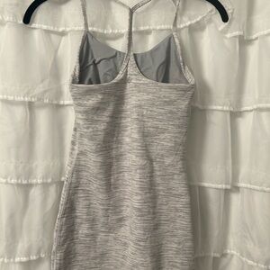 Lululemon tank top size 2